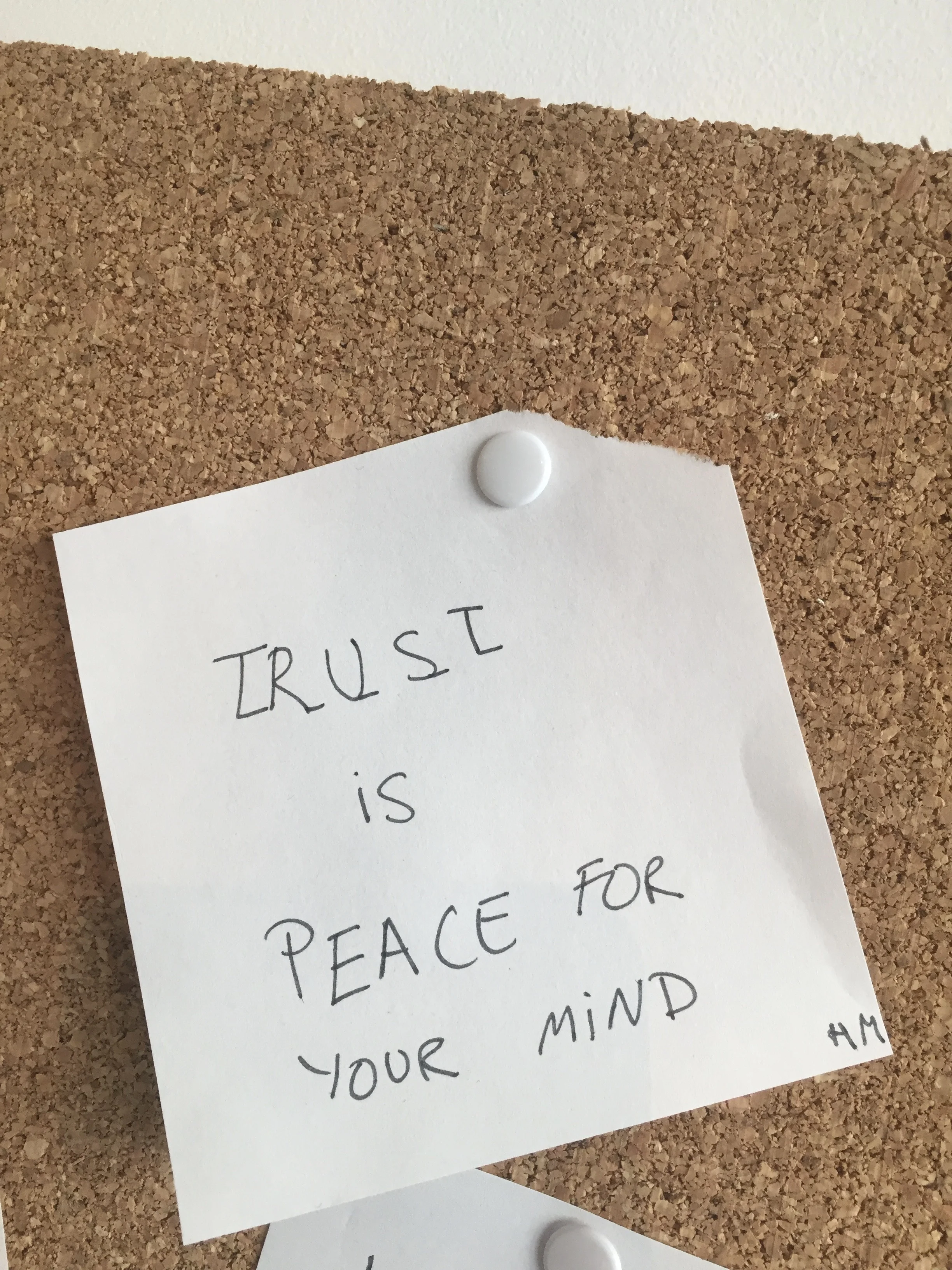 Description: Trust is Peace Post-It